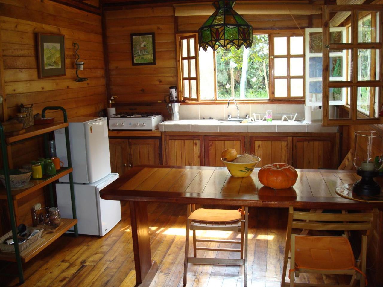 Mindo Eco Chalet Con Rio Y Cascada Εξωτερικό φωτογραφία